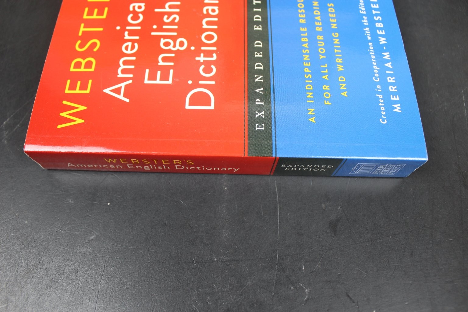 Webster’s American English Dictionary Merriam-Webster 2013 Expanded Edition VG